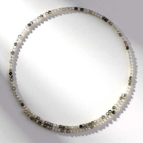 Collana rigida in acciaio con Zircone (Riya)