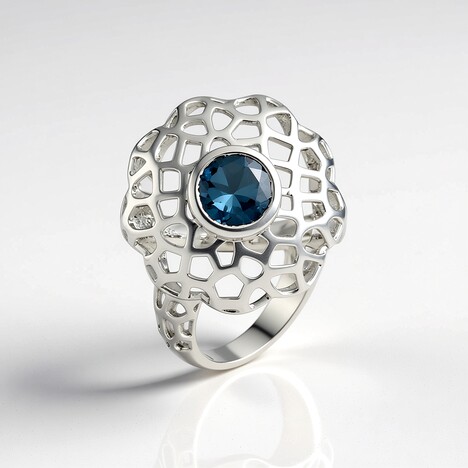 Bague en argent et Topaze bleu de Londres (Ornaments by de Melo)