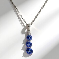 Collana in oro con Tanzanite AAA (CIRARI)