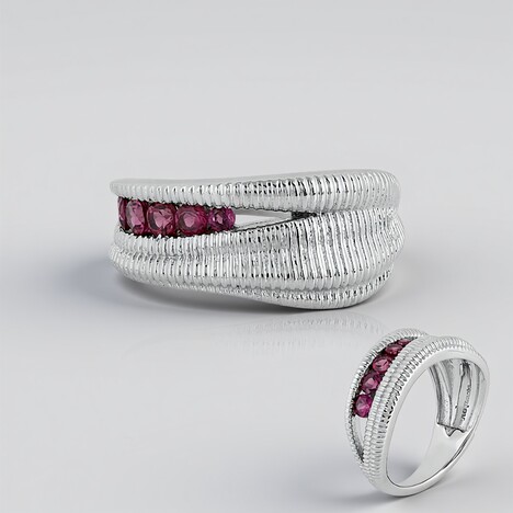 Anello in argento con Rodolite (SAELOCANA)