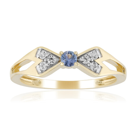 Gouden ring met een benitoiet
