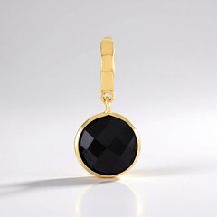 Ciondolo in argento con Spinello Nero