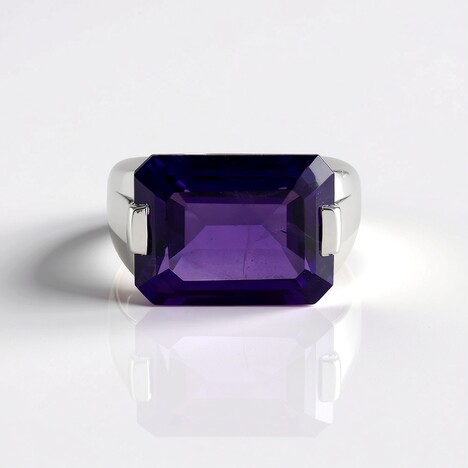 Anello in argento con Ametista Siberiana