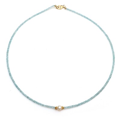 Collar en plata con Zircón de Ratanak Kirí