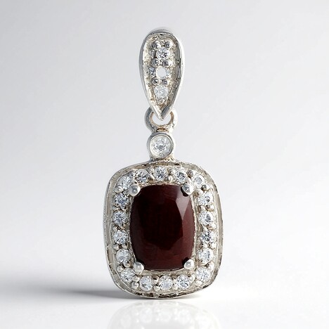 Pendentif en argent et Œil-de-tigre rouge