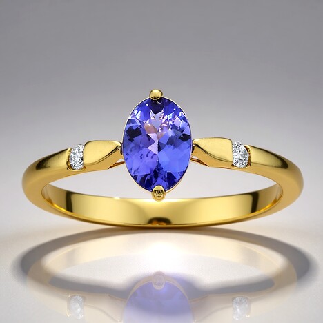 Anello in oro con Tanzanite AAA