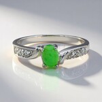 Anello in argento con Crisoprasio Imperiale