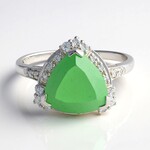 Anello in argento con Calcedonio Verde