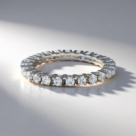 Anello in argento con Zircone