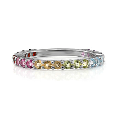 Anillo en plata con Granate