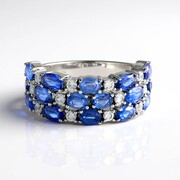 Anillo en plata con Cianita de Nepal