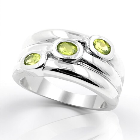 Anello in argento con Idocrasio