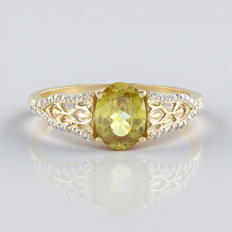 Anello in oro con Sfene