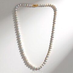 Collana in oro con Perla Akoya platino (TPC)