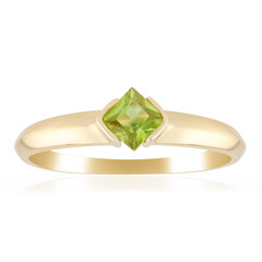 Gouden ring met een Sfeen