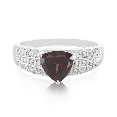 Bague en argent et Zircon rouge