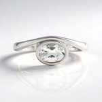 Anello in argento con Topazio Bianco