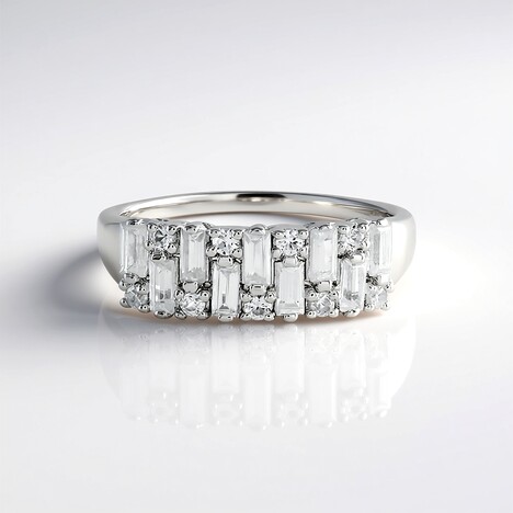 Anello in argento con Zircone