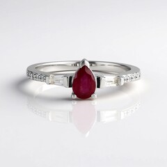 Anello in argento con Rubino del Madagascar
