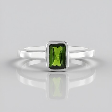 Bague en argent et Diopside de Russie