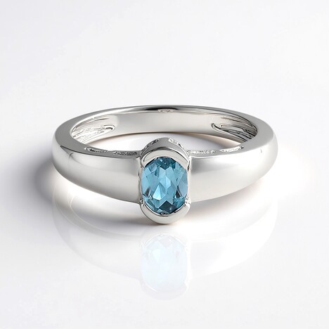 Anello in argento con Zircone Ratanakiri