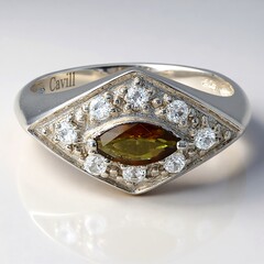 Anello placcato in platino con Tormalina Cuprian