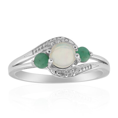 Anello in argento con Opale di Welo