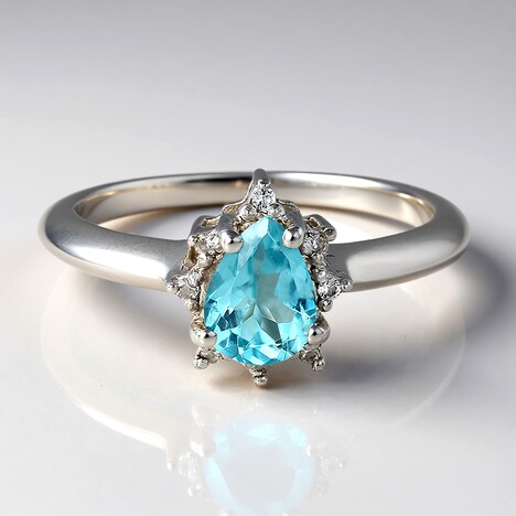 Anello in argento con Fluoroapatite Verde