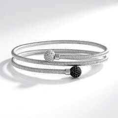 Bracciale in argento con Spinello Nero (SUHANA)