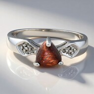 Anillo en plata con Ojo de tigre rojo