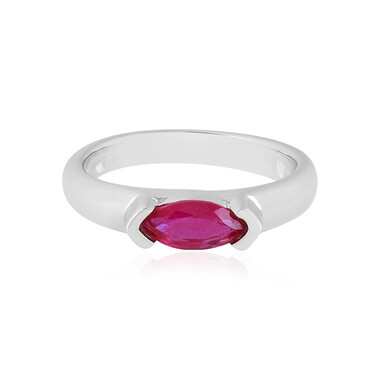 Anello in argento con Rubino del Madagascar