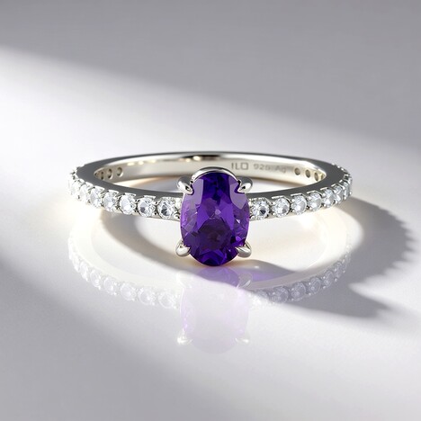 Anello in argento con Ametista Siberiana