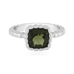 Zilveren ring met een moldaviet