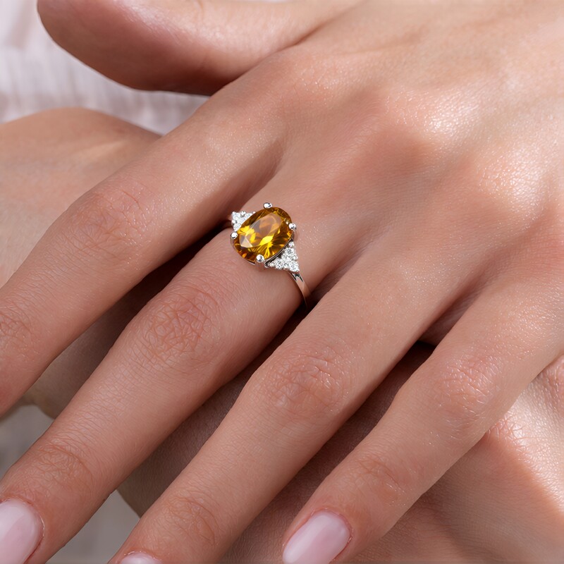 Anello in argento con Topazio Jungle