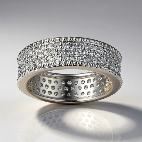 Anello in argento con Zircone