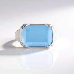 Anello in argento con Calcedonio Acqua