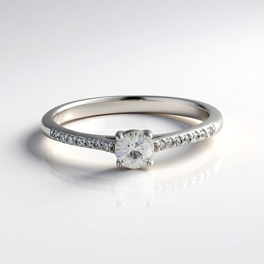 Anello in argento con Zircone