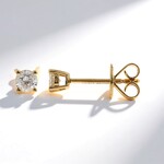 Orecchini in oro con Diamante SI1 (H) (CIRARI)