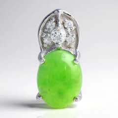 Ciondolo in argento con Crisoprasio Imperiale