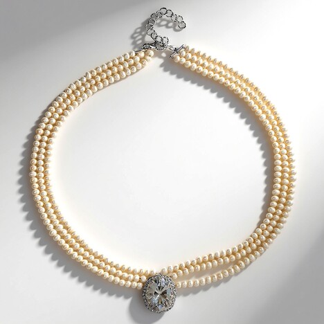 Collana in oro con Danburite (de Melo)