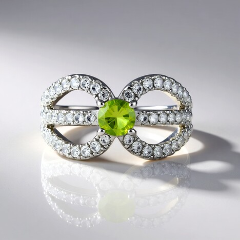 Anello in argento con Sfene