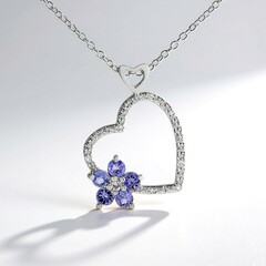 Collana in argento con Tanzanite