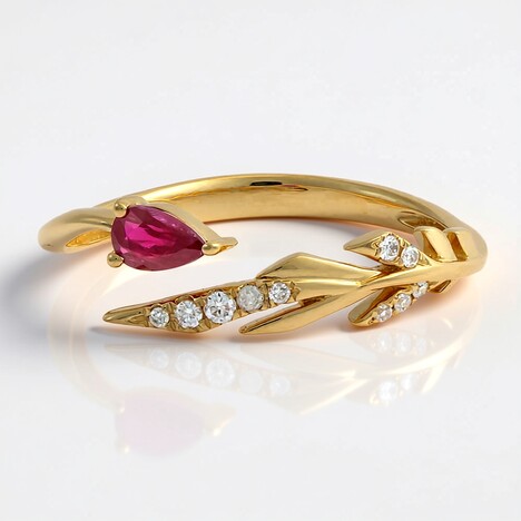Anello in oro con Rubino Mozambico (CIRARI)