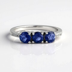 Anello in argento con Cianite del Nepal