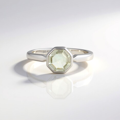 Anello in argento con Ametista Verde