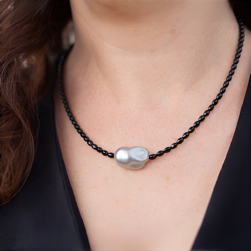 Collier en argent et Perle de culture d'eau douce argentée