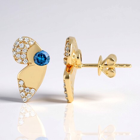 Orecchini in oro con Diamante Blu SI2 (de Melo Gold)