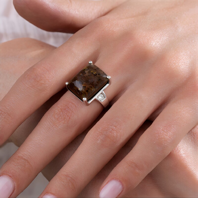 Zilveren ring met een dinosaurus kwarts