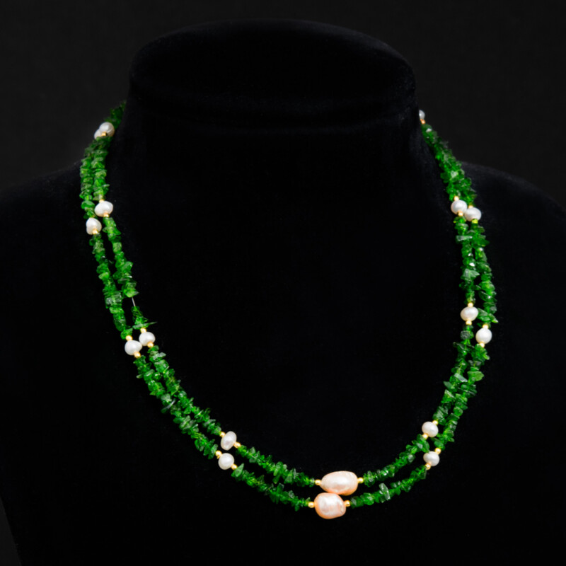 Zilveren halsketting met Russische diopsiedstenen