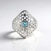 Bague en argent et Zircon de Ratanakiri